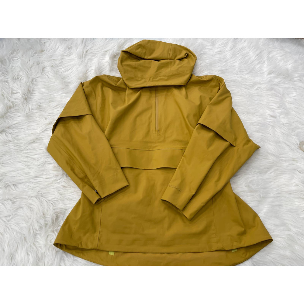Lululemon Into the Drizzle 1/2 Zip Jacket Parachute XS / S Waterproof Windproof
